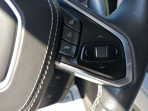 Used 2022 Chevrolet Corvette Stingray Premium Conv w/ Z51 Performance Package image 56