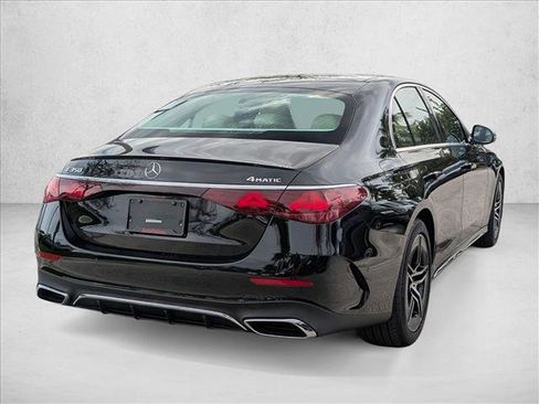 New 2026 Mercedes-Benz E 350 4MATIC Sedan image 2