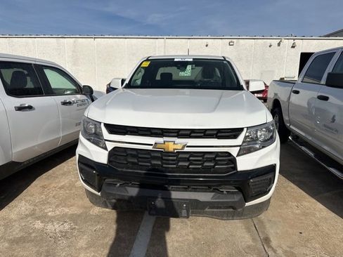 Used 2022 Chevrolet Colorado LT w/ Fleet Safety Package image 2