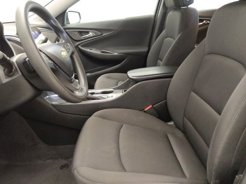 Used 2023 Chevrolet Malibu LT FWD image 17