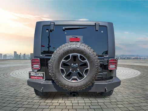 Used 2017 Jeep Wrangler Sport AWD/4WD image 6