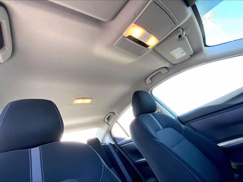 Used 2021 Nissan Sentra SV image 14