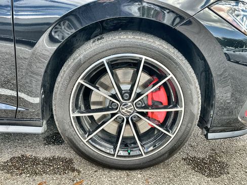 Used 2025 Volkswagen Jetta GLI Autobahn image 14