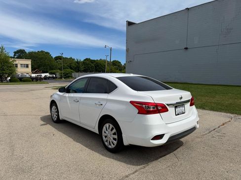 Used 2017 Nissan Sentra SV FWD image 5