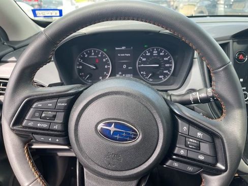 Used 2024 Subaru Crosstrek 2.5i Limited AWD/4WD image 8