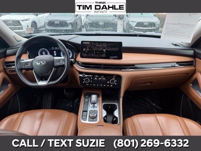 Used 2025 INFINITI QX60 Sensory w/ Vision Package AWD/4WD image 2
