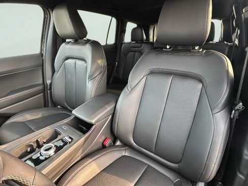 New 2026 Jeep Cherokee Limited AWD/4WD image 12