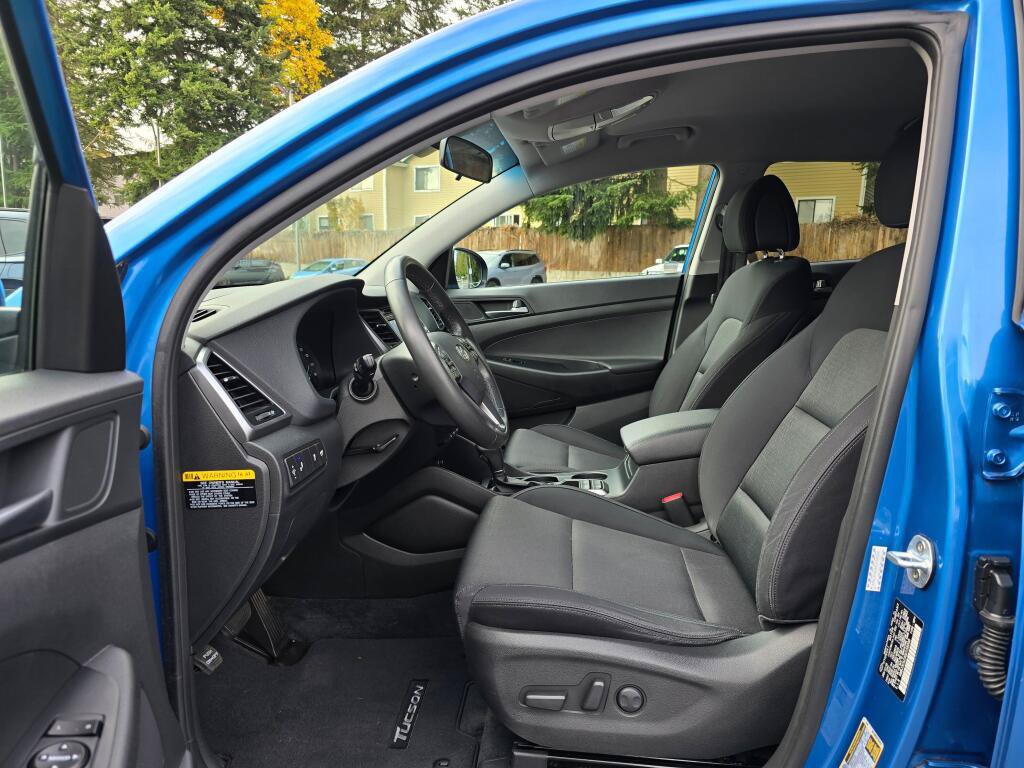 Used 2016 Hyundai Tucson Sport AWD/4WD image 3