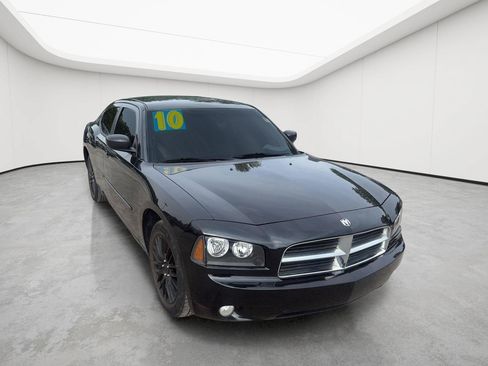 Used 2010 Dodge Charger SXT RWD image 2