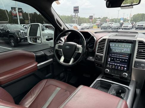 Used 2018 Ford F250 Platinum w/ Platinum Ultimate Package AWD/4WD image 19