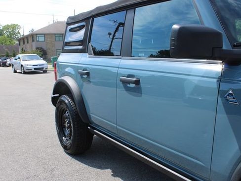 Used 2022 Ford Bronco Black Diamond AWD/4WD image 45