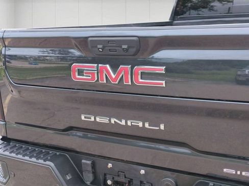 Certified 2021 GMC Sierra 3500 Denali w/ Denali Ultimate Package AWD/4WD image 33