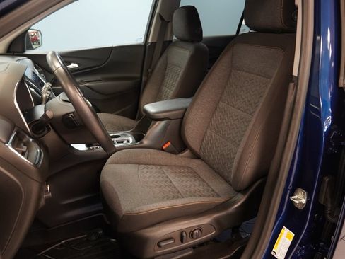 Used 2022 Chevrolet Equinox LT FWD image 3