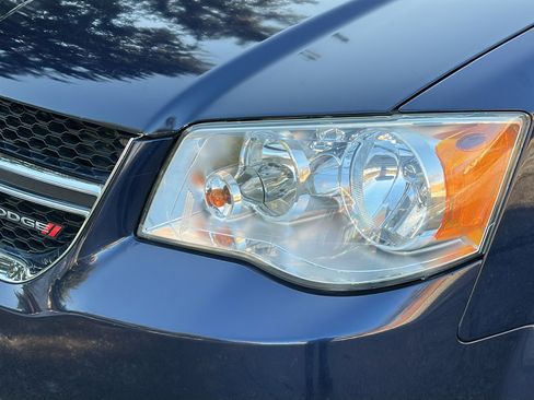 Used 2014 Dodge Grand Caravan SE w/ Quick Order Package 29E SE image 4