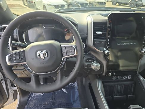 New 2026 RAM 1500 Laramie AWD/4WD image 16