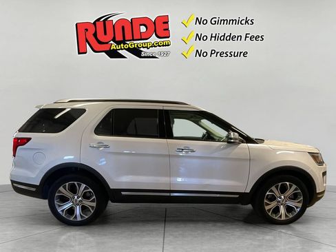 Used 2018 Ford Explorer Platinum AWD/4WD image 7
