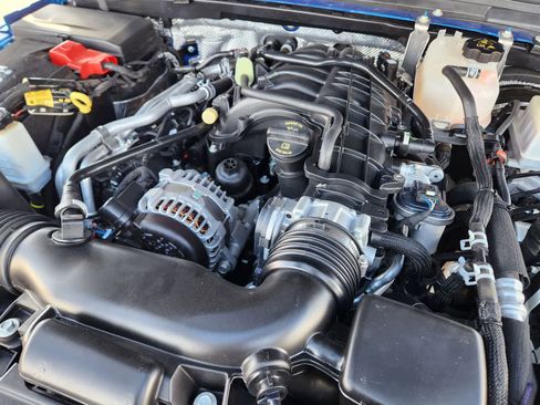 Used 2024 Jeep Gladiator Mojave image 35