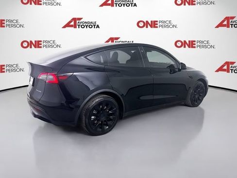 Used 2023 Tesla Model Y Long Range AWD/4WD image 7