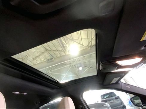 Used 2023 BMW 330e w/ Premium Package image 21