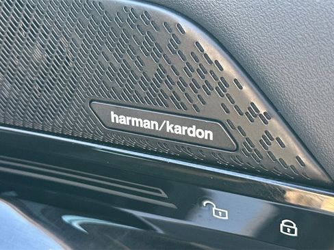 Used 2024 BMW 530i image 20