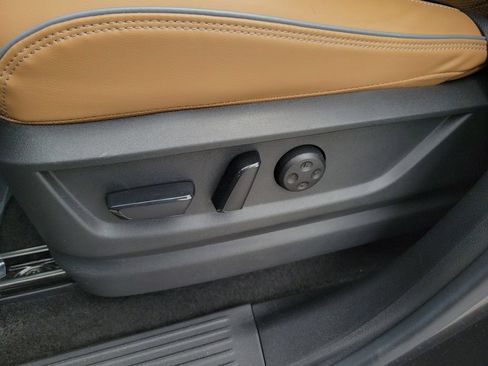 Used 2025 INFINITI QX80 Luxe AWD/4WD image 16