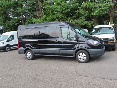 Used 2017 Ford Transit 250 148 Medium Roof RWD image 7