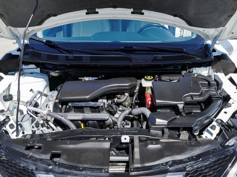 Used 2018 Nissan Rogue Sport SL AWD/4WD image 15