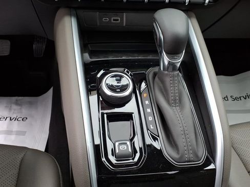 New 2026 Chevrolet Colorado ZR2 w/ Midnight Edition AWD/4WD image 20