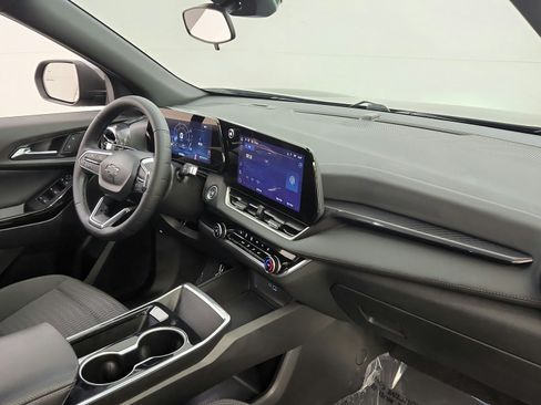 Used 2025 Chevrolet Equinox LT w/ Midnight Edition AWD/4WD image 26
