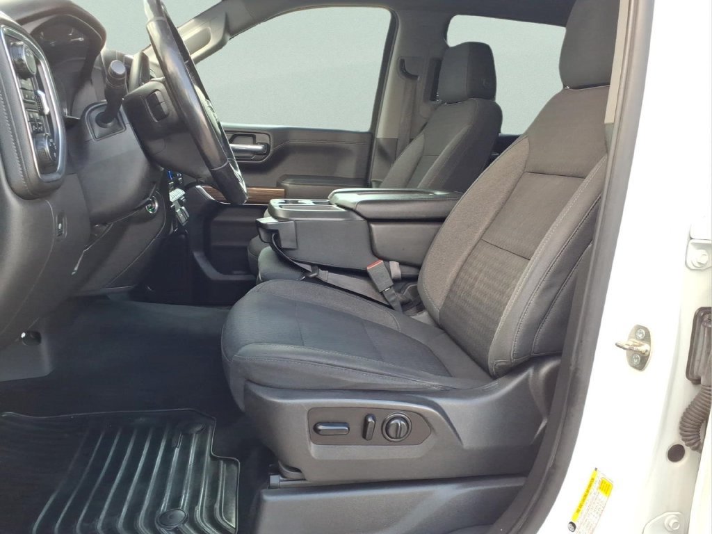 Used 2020 Chevrolet Silverado 1500 RST w/ Texas Edition AWD/4WD image 13