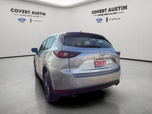Used 2019 MAZDA CX-5 Touring FWD image 3