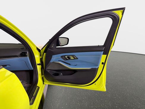 Used 2021 BMW M3 Competition RWD image 23