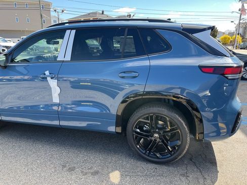 New 2026 Volkswagen Tiguan SE R-Line image 15