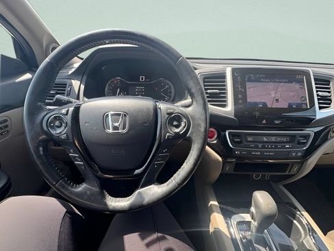 Used 2019 Honda Ridgeline RTL-E image 18