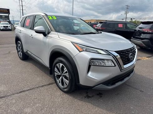 Certified 2023 Nissan Rogue SV AWD/4WD image 3