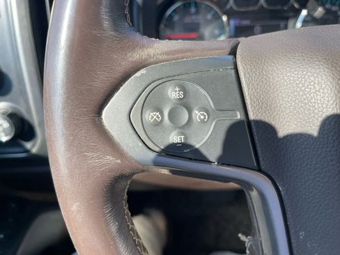Used 2018 Chevrolet Silverado 1500 LT w/ All Star Edition AWD/4WD image 14