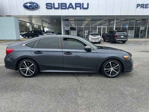 Used 2023 Honda Civic Touring image 3