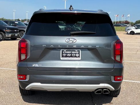Used 2021 Hyundai Palisade Limited FWD image 6