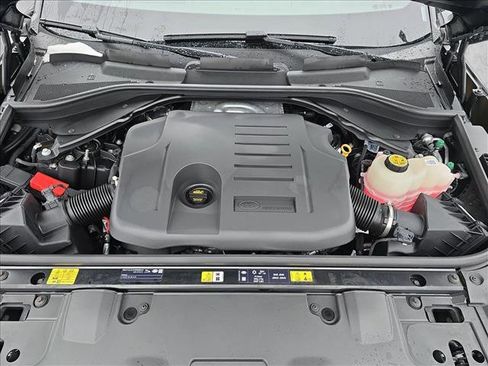 New 2026 Land Rover Range Rover SE image 30