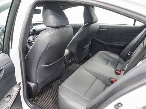 Used 2024 Lexus IS 300 w/ Premium Package RWD image 19