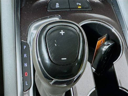 Used 2020 Chevrolet Malibu LS w/ Driver Confidence Package II image 16