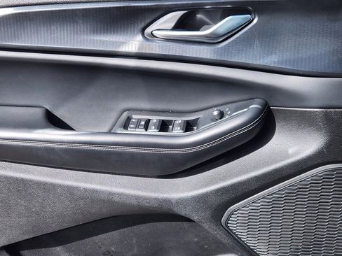 Used 2023 Jeep Grand Cherokee L Altitude image 7