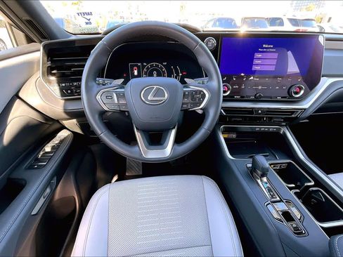 Certified 2024 Lexus TX 350 FWD image 5