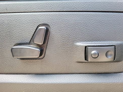 Used 2024 RAM 2500 Big Horn w/ Off Road Package image 19