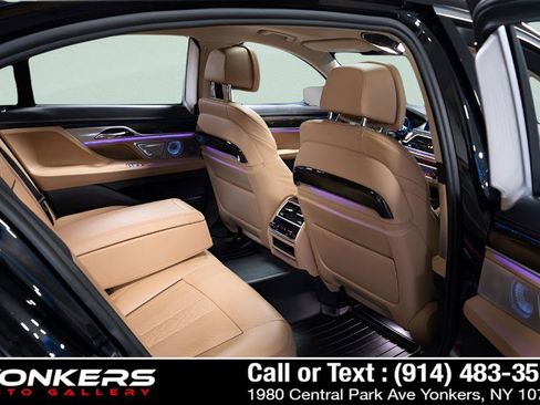 Used 2019 BMW 750i xDrive w/ Executive Package image 55