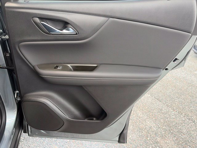 New 2026 Chevrolet Blazer LT w/ LPO, Floor Liner Package AWD/4WD image 32