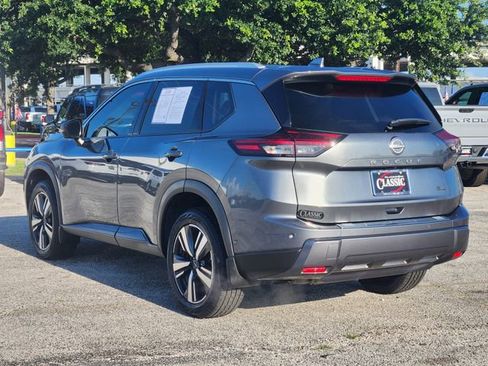 Used 2024 Nissan Rogue SL w/ SL Premium Package FWD image 5
