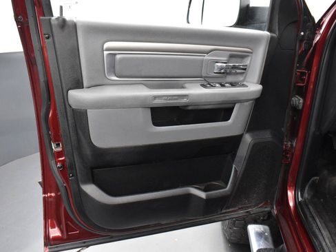 Used 2017 RAM 2500 Big Horn AWD/4WD image 9