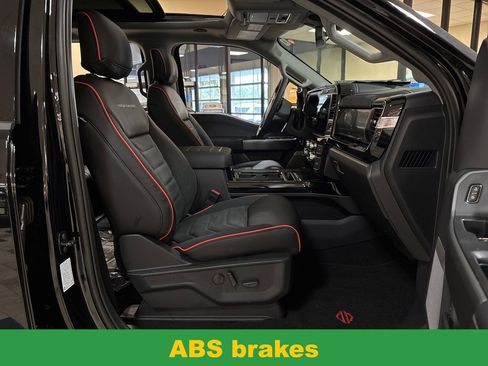 New 2026 Ford F250 Lariat w/ Black Appearance Package AWD/4WD image 5