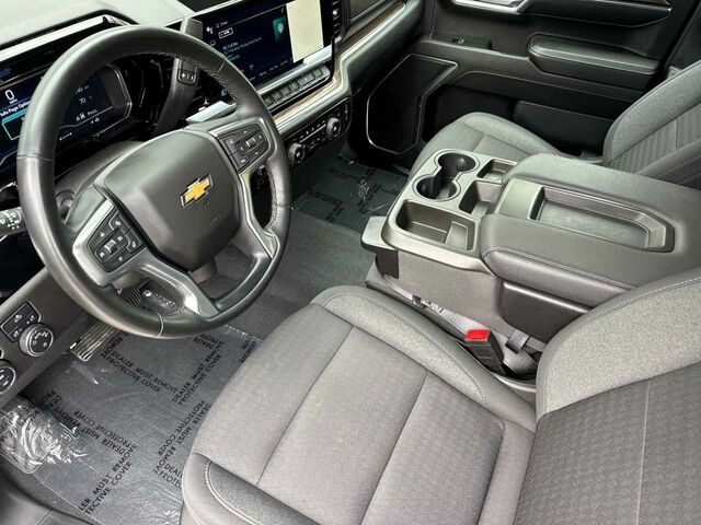 Used 2023 Chevrolet Silverado 1500 LT w/ Protection Package AWD/4WD image 10